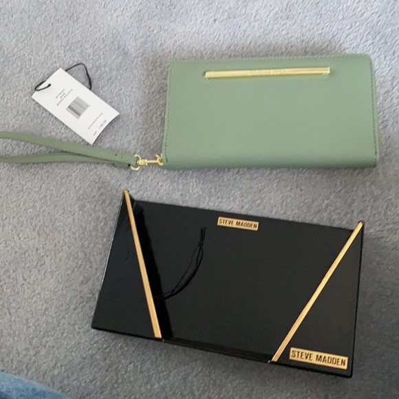 Steve Madden wristlet wallet - Picture 3 of 3